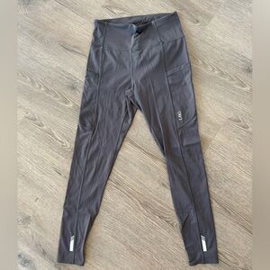 Grey LAKI leggings, size M